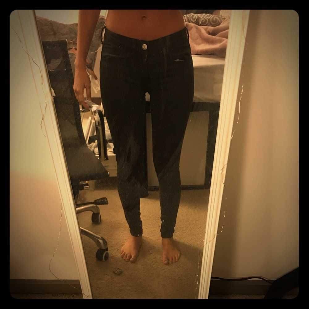 American Eagle super stretch skinny jeans